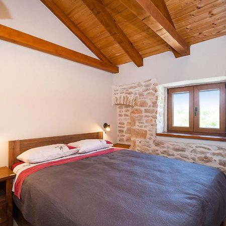 Pet Friendly Home In Murvica With Kitchen Extérieur photo